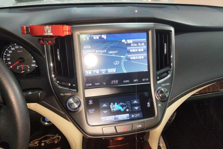 Used Toyota Crown 2015 2.5L Elite Edition Audio And AC Panel