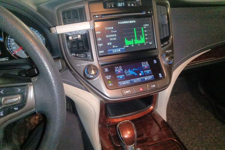 Used Toyota Crown 2015 2.0T Pioneer Edition Audio And AC Panel