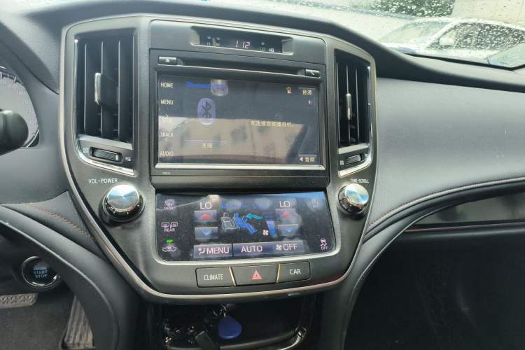 Used Toyota Crown 2015 2.0T Fashion Edition Audio And AC Panel