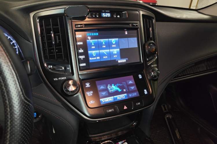 Used Toyota Crown 2015 2.0T Fashion Edition Audio And AC Panel