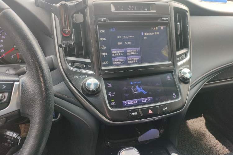 Used Toyota Crown 2015 2.0T Fashion Edition Audio And AC Panel
