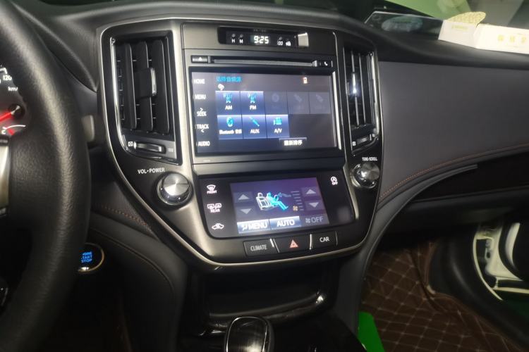 Used Toyota Crown 2015 2.0T Fashion Edition Audio And AC Panel