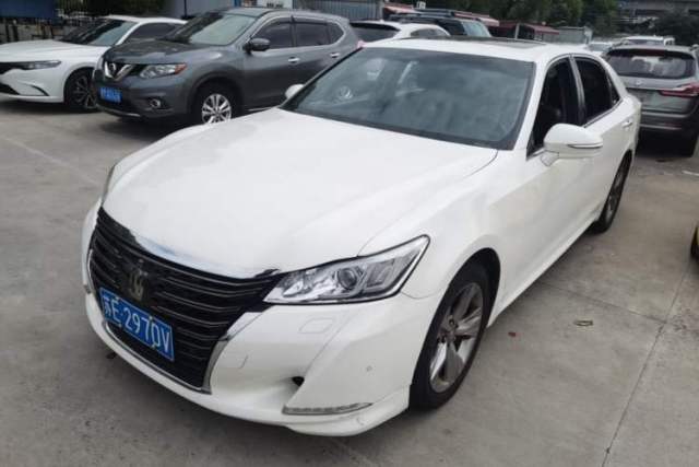 Used Toyota Crown 2015 2.0T Fashion Edition