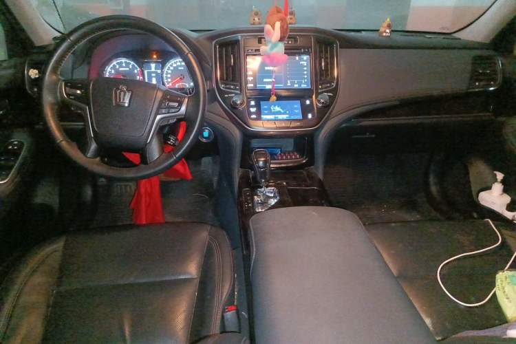 Used Toyota Crown 2015 2.0T Fashion Edition Center Console
