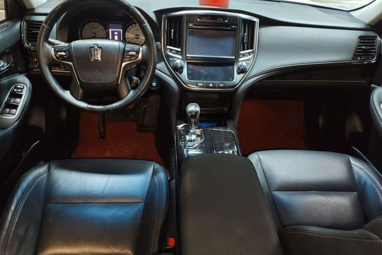 Used Toyota Crown 2015 2.0T Fashion Edition Center Console