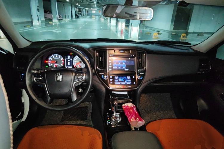 Used Toyota Crown 2015 2.0T Fashion Edition Center Console