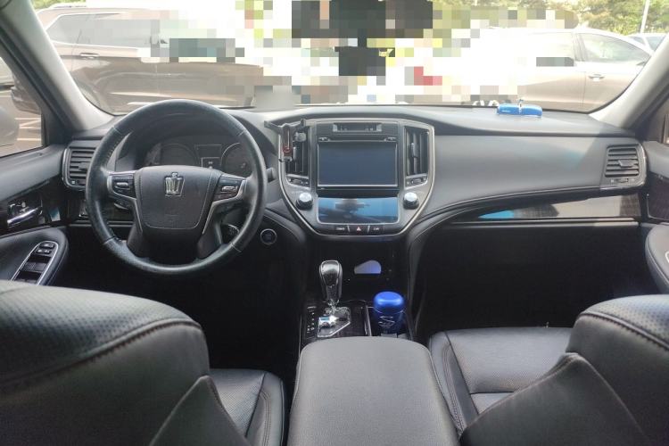 Used Toyota Crown 2015 2.0T Fashion Edition Center Console