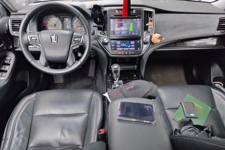Used Toyota Crown 2015 2.0T Fashion Edition Center Console