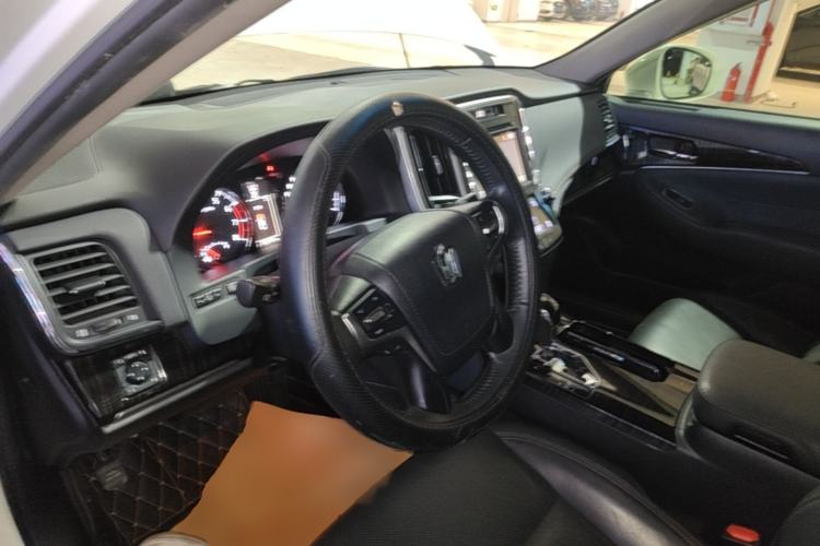Used Toyota Crown 2015 2.0T Fashion Edition Center Console