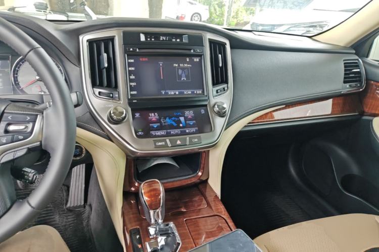 Used Toyota Crown 2015 2.0T Fashion Edition Center Console