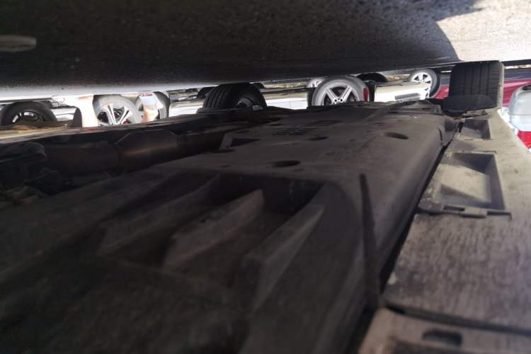 Used Toyota Crown 2015 2.0T Fashion Edition Chassis Front Right
