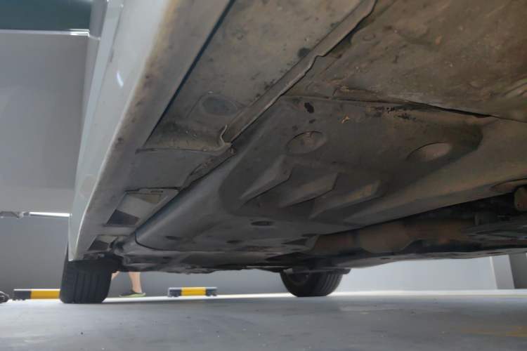 Used Toyota Crown 2015 2.0T Fashion Edition Chassis Front Right