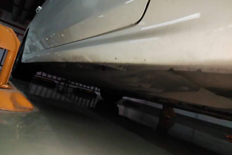 Used Toyota Crown 2015 2.0T Fashion Edition Chassis Front Right