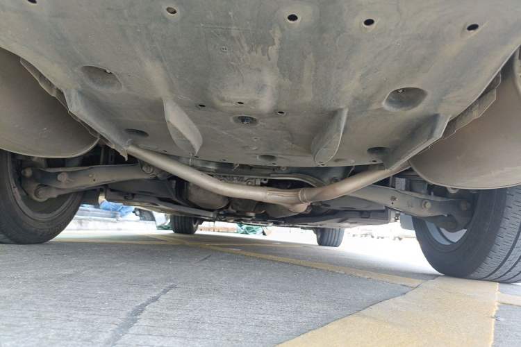 Used Toyota Crown 2015 2.0T Fashion Edition Chassis Rear