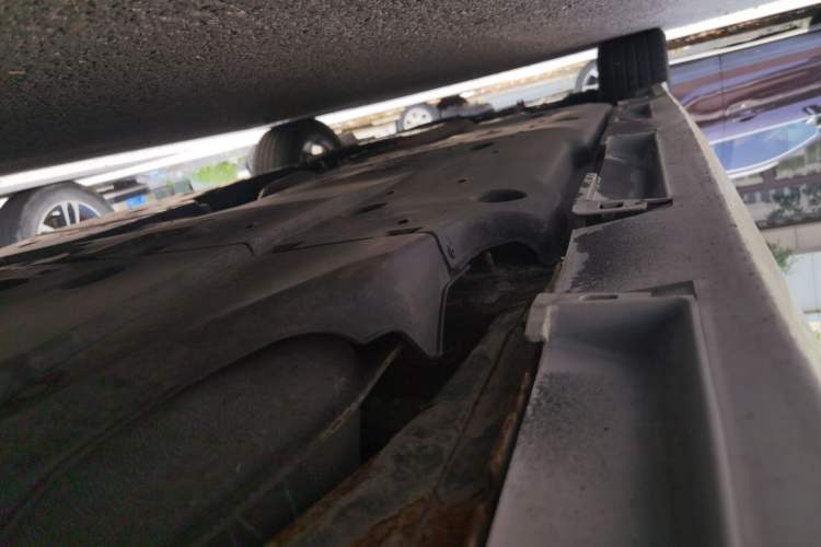 Used Toyota Crown 2015 2.0T Fashion Edition Chassis Rear Left