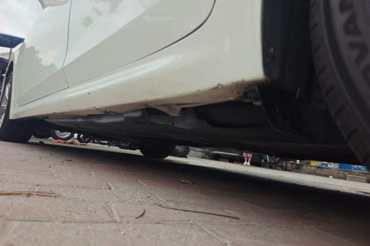 Used Toyota Crown 2015 2.0T Fashion Edition Chassis Rear Left