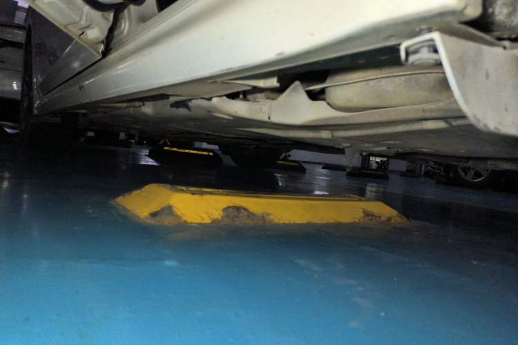 Used Toyota Crown 2015 2.0T Fashion Edition Chassis Rear Left