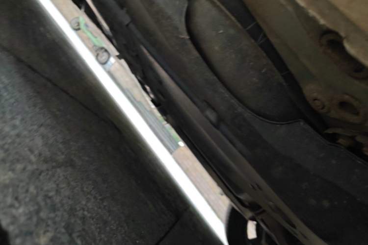 Used Toyota Crown 2015 2.0T Fashion Edition Chassis Rear Left