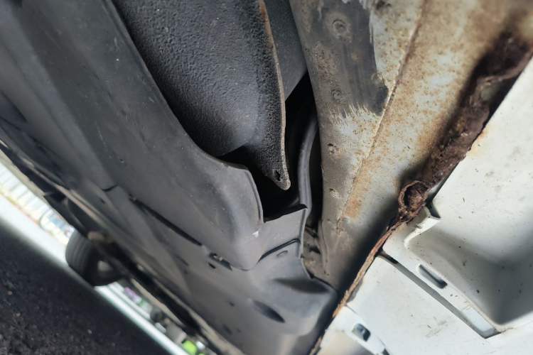 Used Toyota Crown 2015 2.0T Fashion Edition Chassis Rear Right