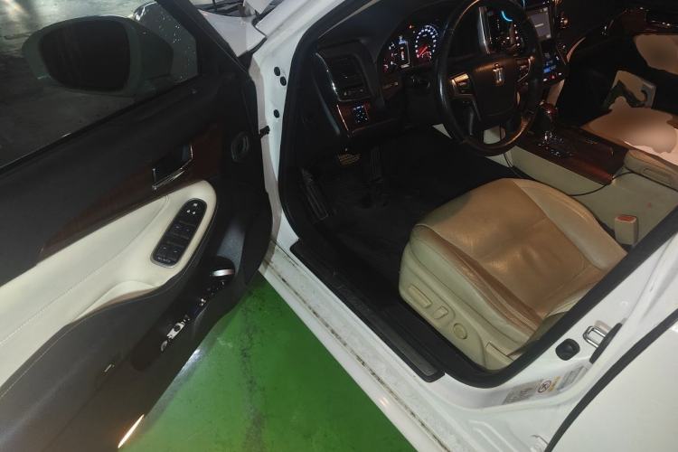 Used Toyota Crown 2015 2.5L Fashion Limited Edition Driver Seat