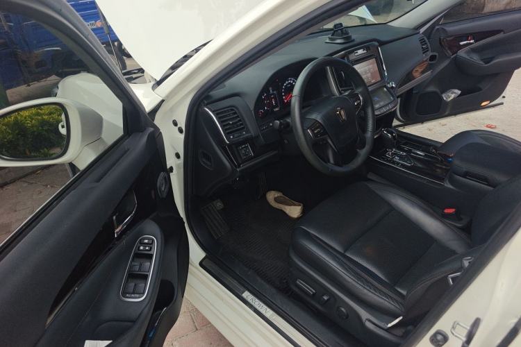 Used Toyota Crown 2015 2.0T Fashion Edition Driver Seat