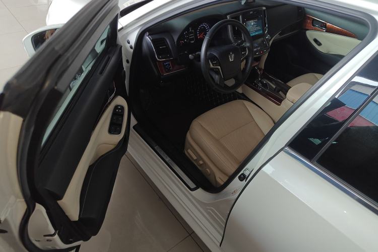 Used Toyota Crown 2015 2.5L Smart Edition Driver Seat