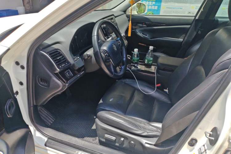 Used Toyota Crown 2015 2.5L Smart Edition Driver Seat