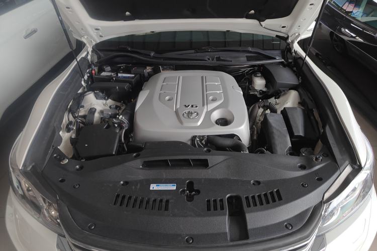 Used Toyota Crown 2015 2.5L Smart Edition Engine Bay