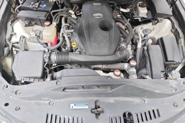 Used Toyota Crown 2015 2.0T Fashion Edition Engine Bay