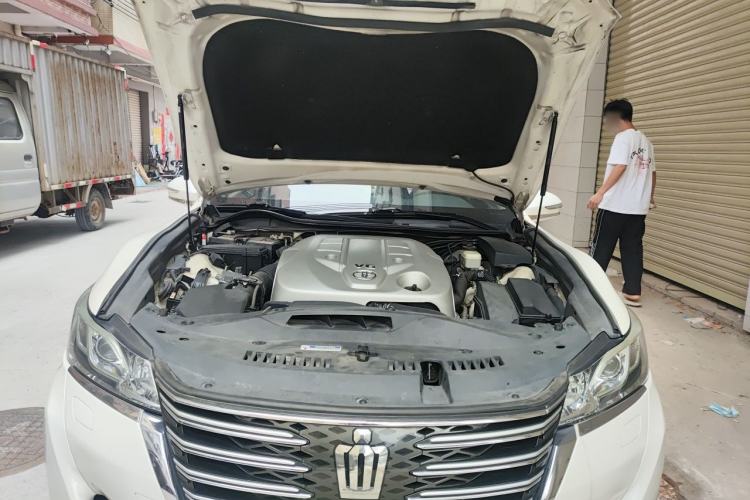 Used Toyota Crown 2015 2.5L Smart Edition Engine Bay
