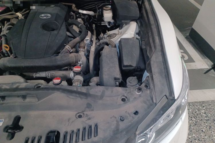 Used Toyota Crown 2015 2.0T Pioneer Edition Engine Bay Left