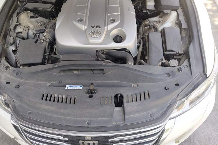 Used Toyota Crown 2015 2.5L Smart Edition Engine Bay