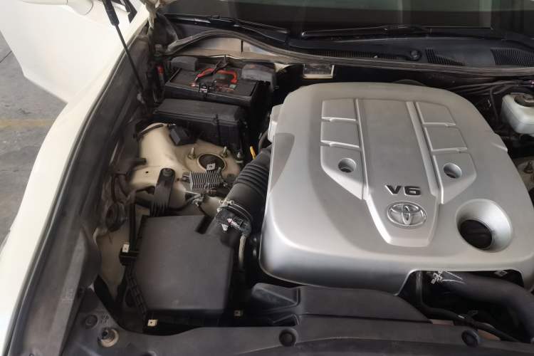 Used Toyota Crown 2015 2.5L Smart Edition Engine Bay Right
