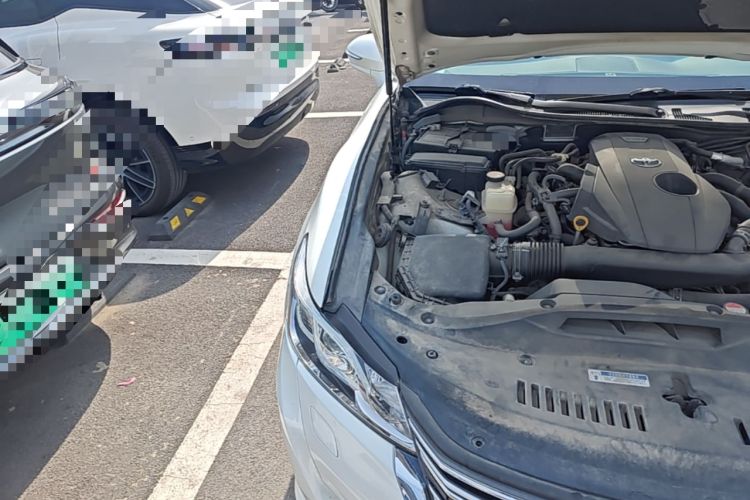 Used Toyota Crown 2015 2.0T Fashion Edition Engine Bay Right