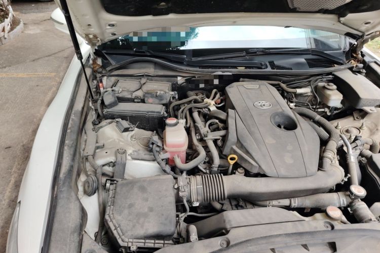 Used Toyota Crown 2015 2.0T Fashion Edition Engine Bay Right