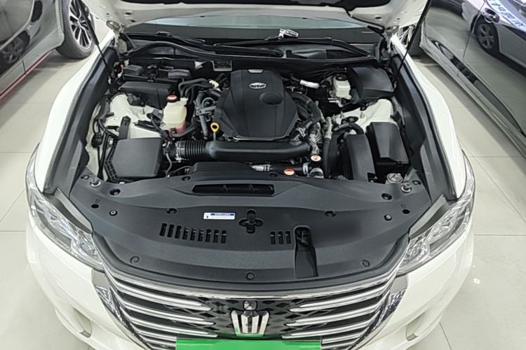 Used Toyota Crown 2015 2.0T Fashion Edition Engine Bay