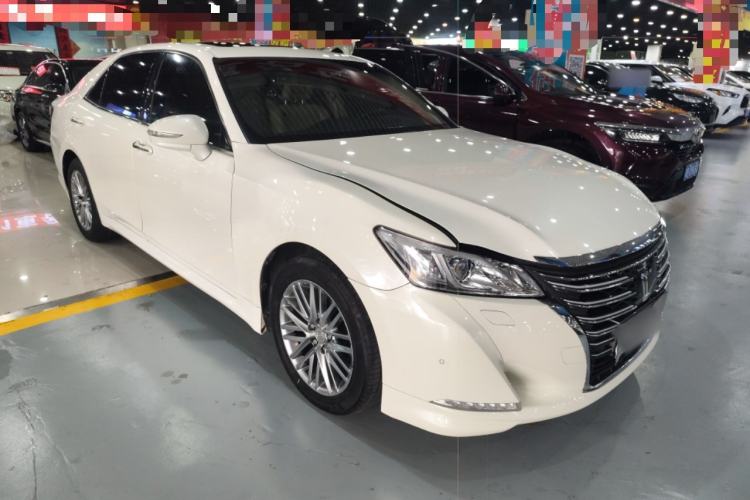 Used Toyota Crown 2015 2.5L Elite Edition Exterior 1