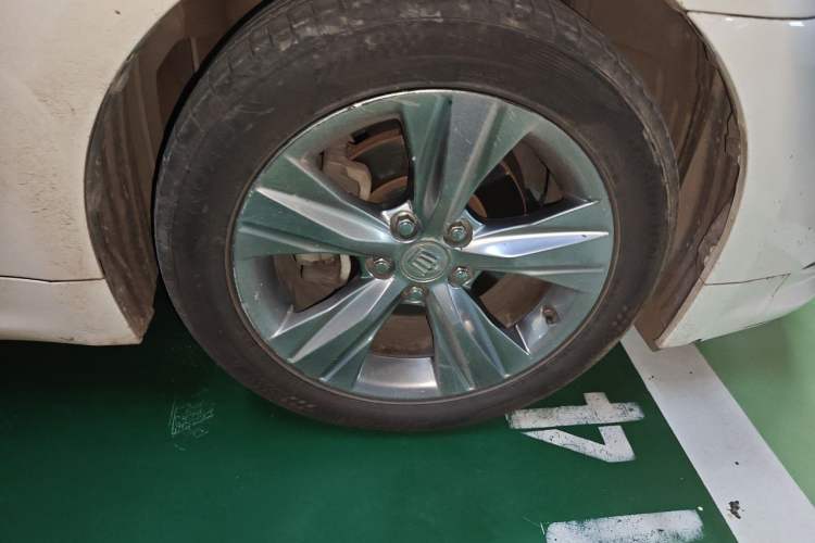 Used Toyota Crown 2015 2.0T Fashion Edition Exterior 1
