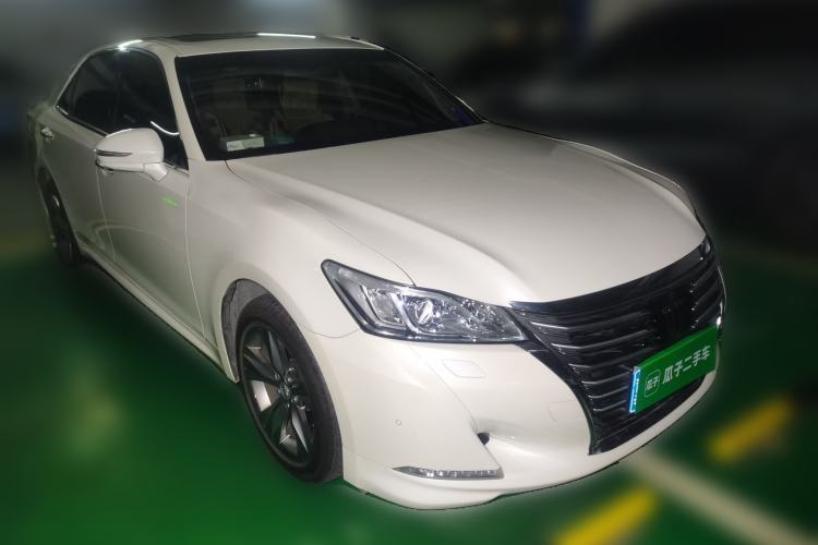 Used Toyota Crown 2015 2.0T Fashion Edition Exterior 2