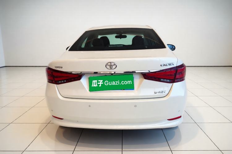 Used Toyota Crown 2015 2.0T Fashion Edition Exterior 4