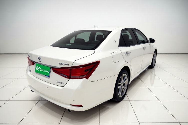 Used Toyota Crown 2015 2.0T Fashion Edition Exterior 5