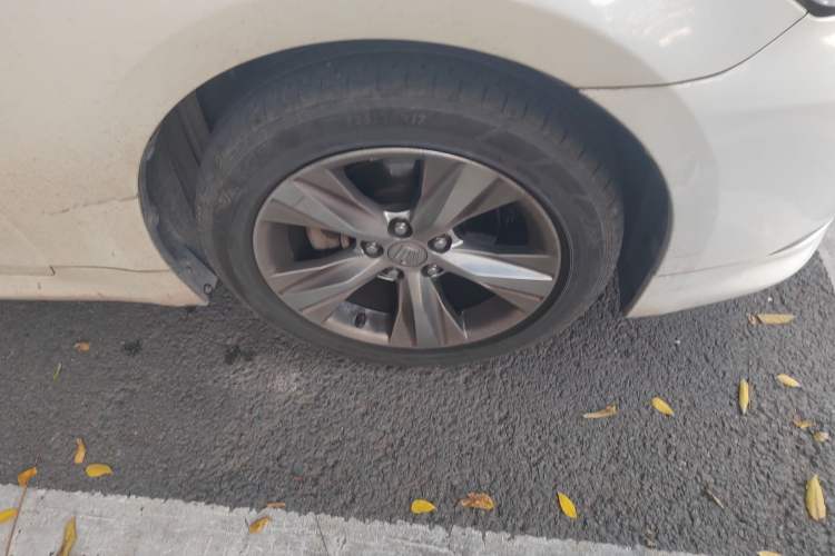 Used Toyota Crown 2015 2.0T Fashion Edition Exterior 7