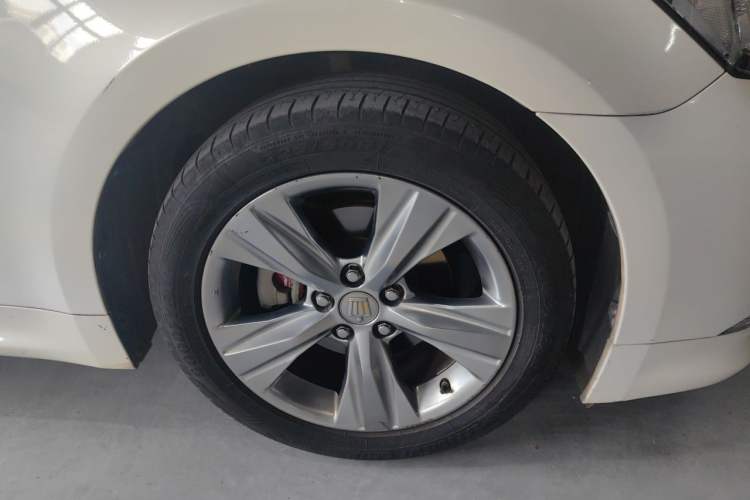Used Toyota Crown 2015 2.0T Fashion Edition Exterior 7