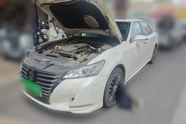 Used Toyota Crown 2015 2.0T Fashion Edition