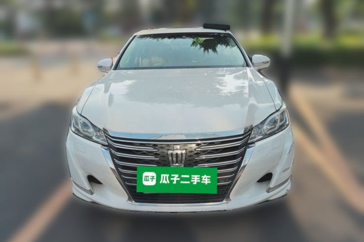 Used Toyota Crown 2015 2.0T Fashion Edition Front