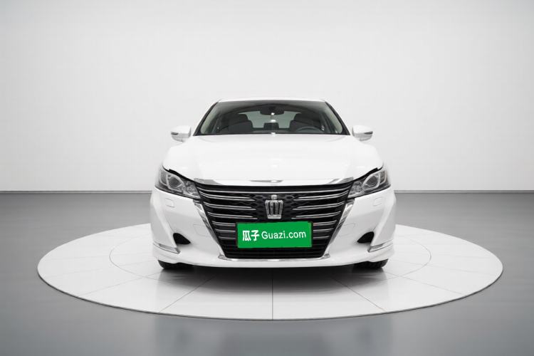 Used Toyota Crown 2015 2.0T Fashion Edition Front