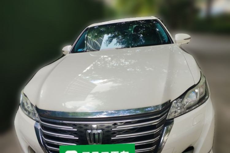 Used Toyota Crown 2015 2.0T Fashion Edition Front
