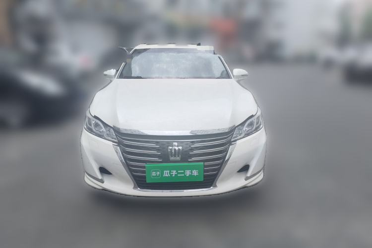 Used Toyota Crown 2015 2.0T Fashion Edition Front