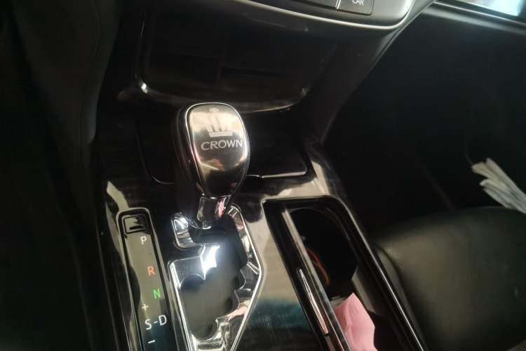 Used Toyota Crown 2015 2.5L Smart Edition Gear Lever