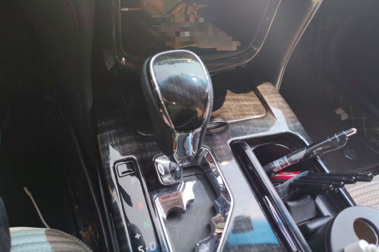 Used Toyota Crown 2015 2.0T Fashion Edition Gear Lever